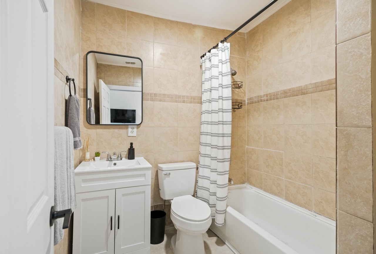 1221 E Columbus Dr #B - Photo 6 of 19