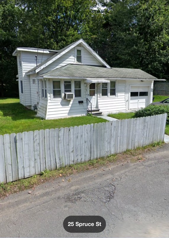 25 Spruce St