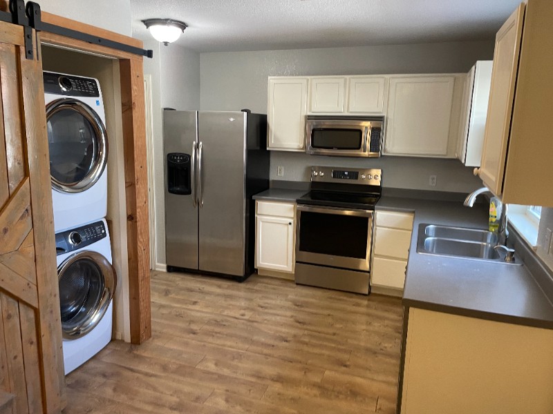 4800 Bordeaux Blvd - Photo 3 of 24