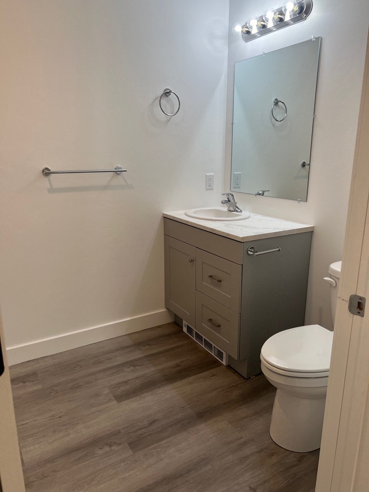 115 Skeels Ave #1 - Photo 7 of 10