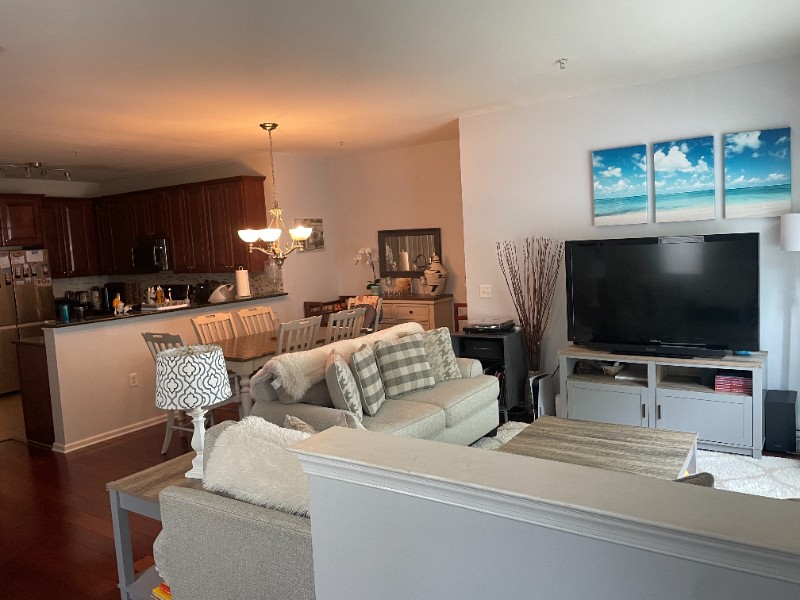 265 Custer Ave #101 - Photo 3 of 15