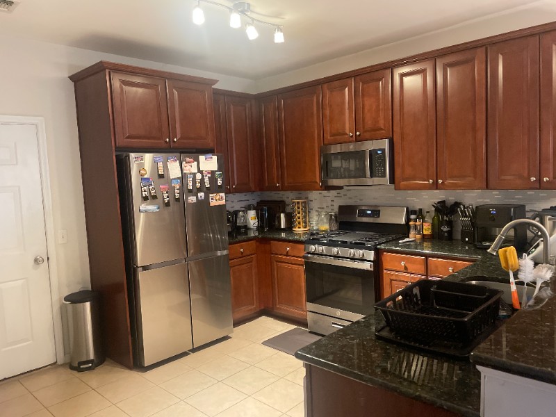 265 Custer Ave #101 - Photo 5 of 15