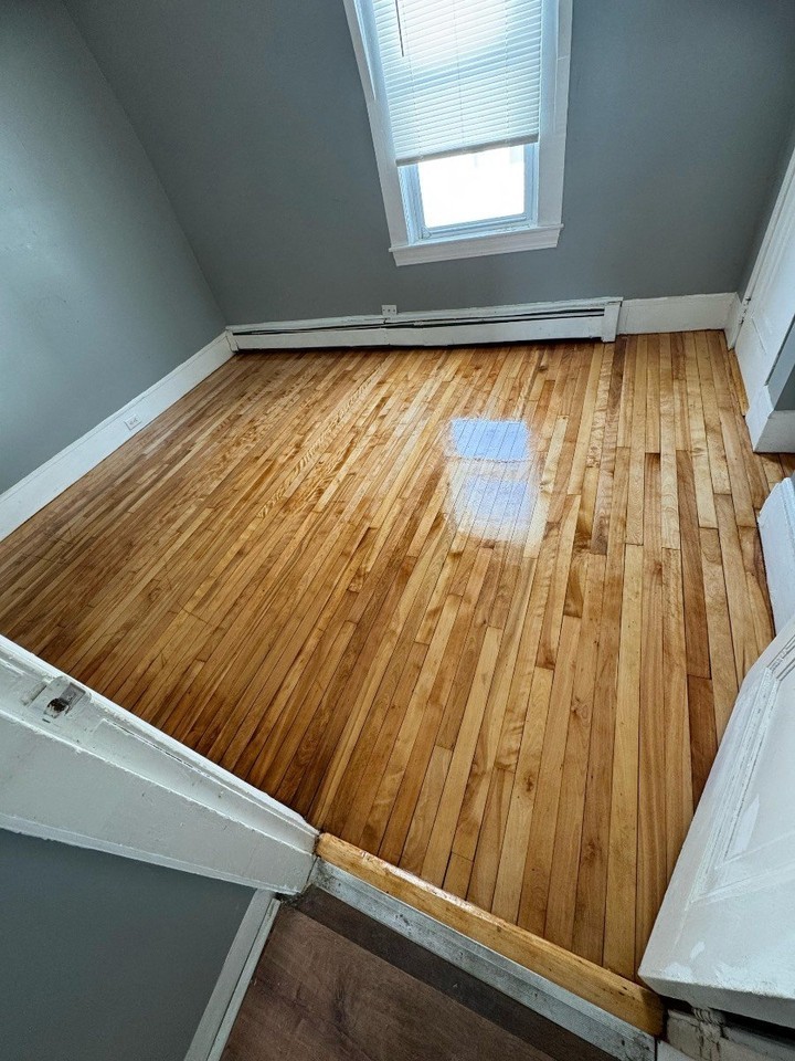 77 Providence St #2 - Photo 4 of 6