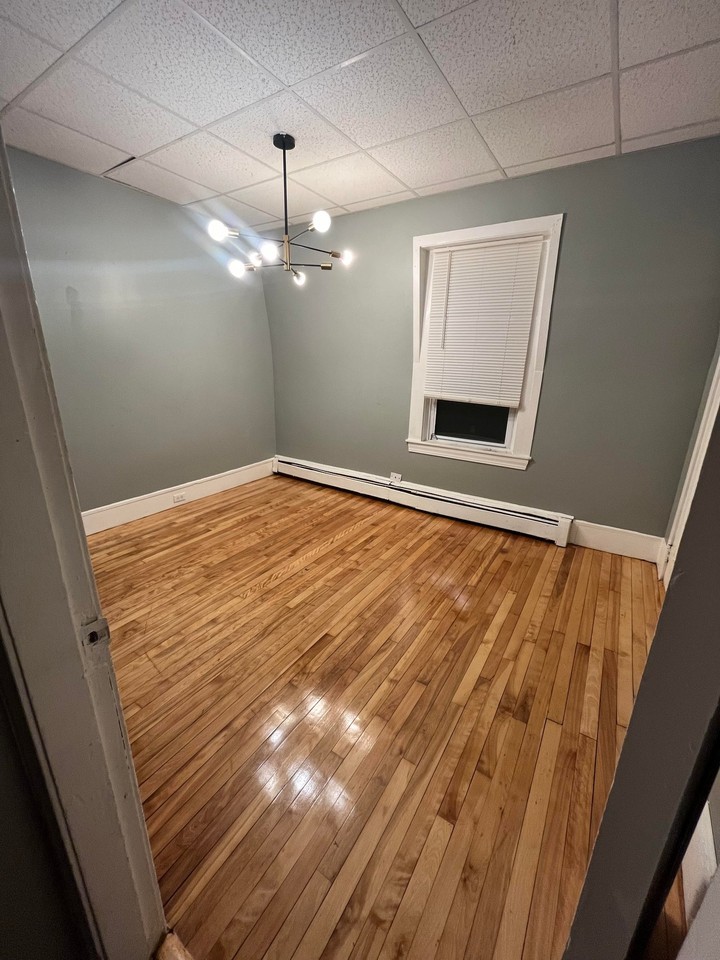 77 Providence St #2 - Photo 6 of 6