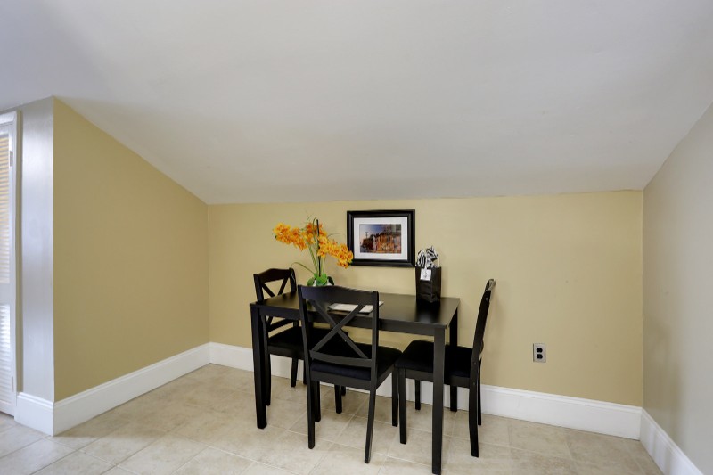 1216 Treme St #B - Photo 5 of 15