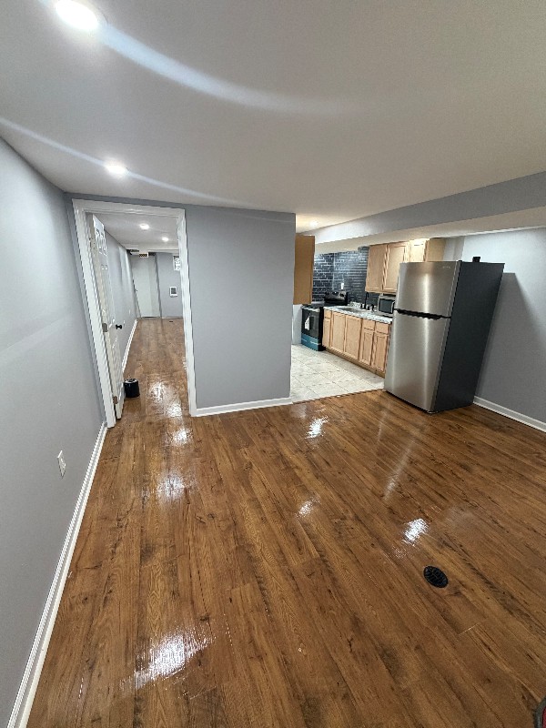 200 E Albanus St - Photo 7 of 11