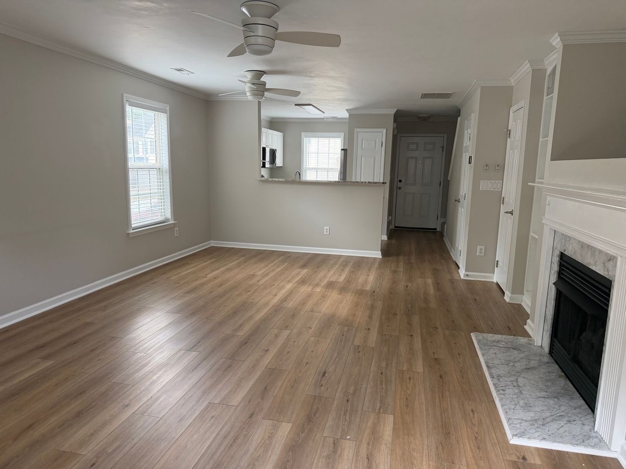 2522 Blackwolf Run Ln - Photo 6 of 16