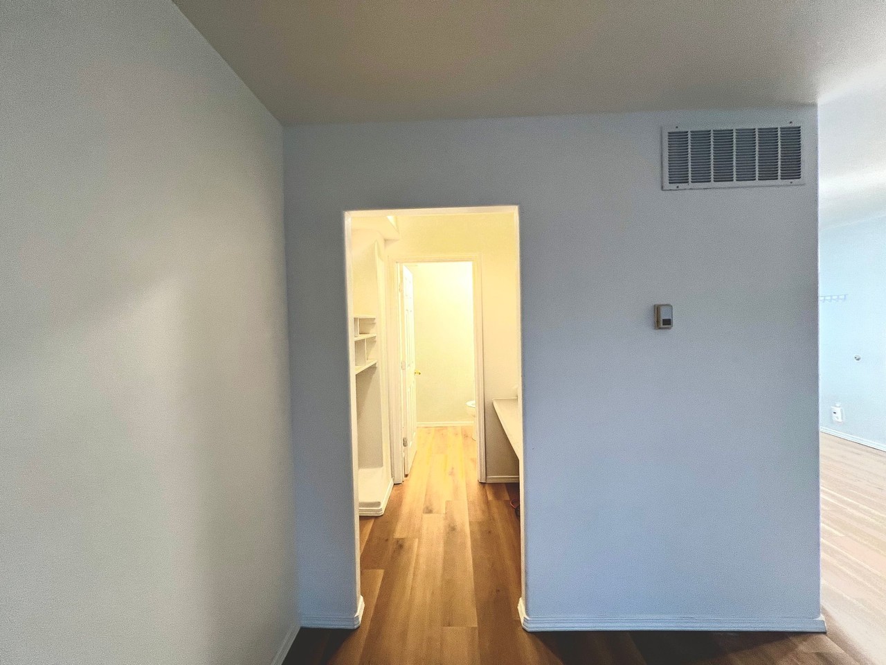 480 E Agate Ln #3 - Photo 4 of 14
