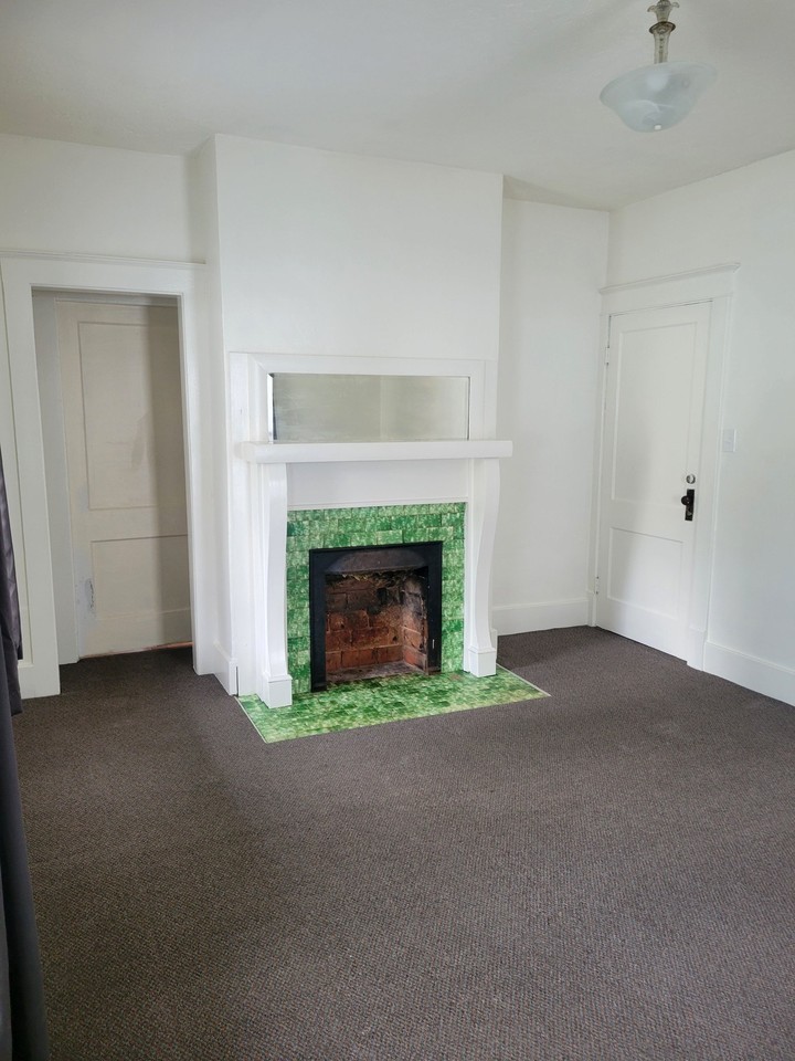 328 E Main St #1 - Photo 2 of 11