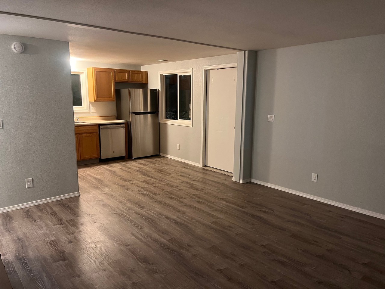 1504 Fathom Dr #9 - Photo 4 of 14