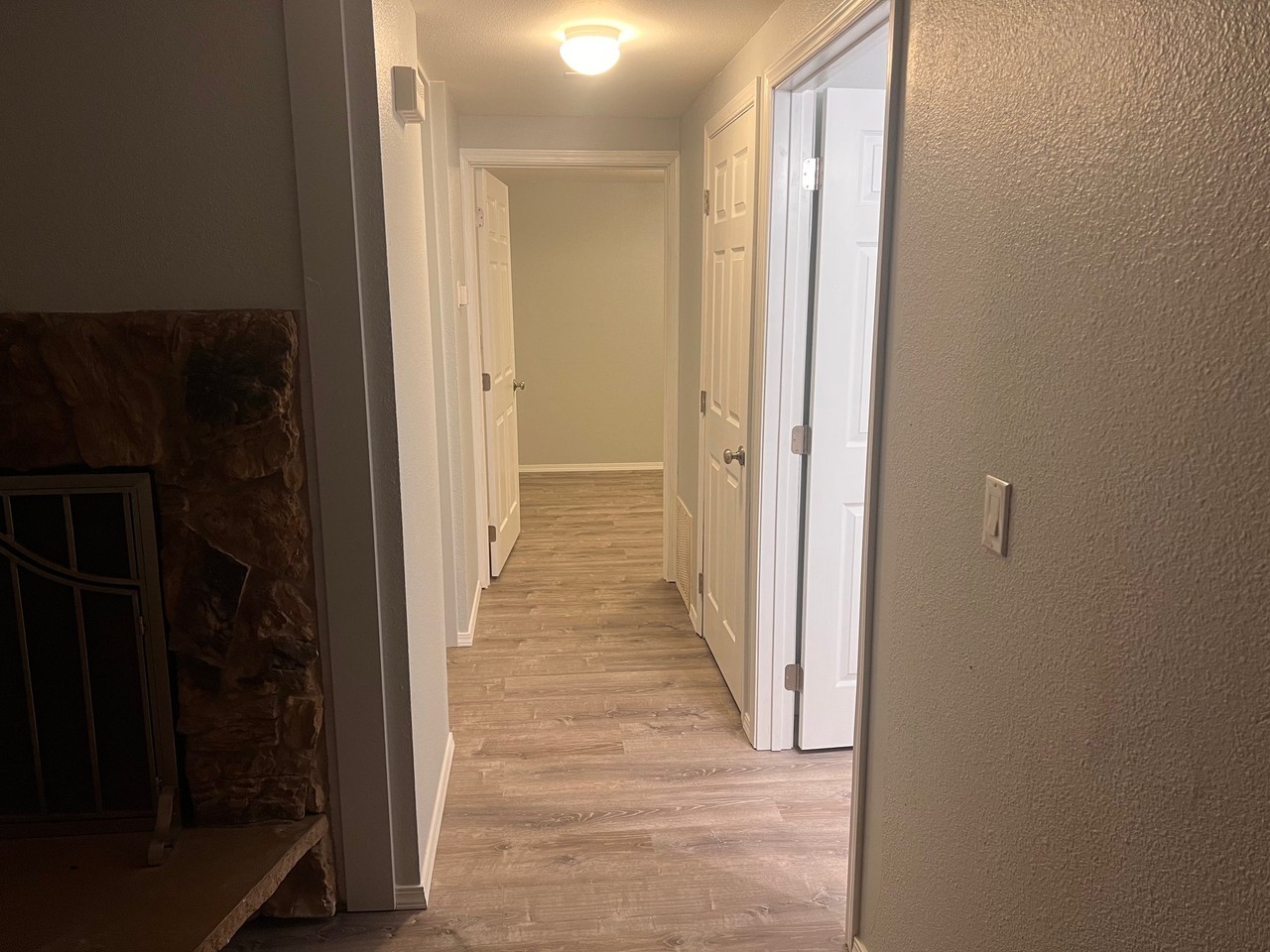 1504 Fathom Dr #9 - Photo 7 of 14