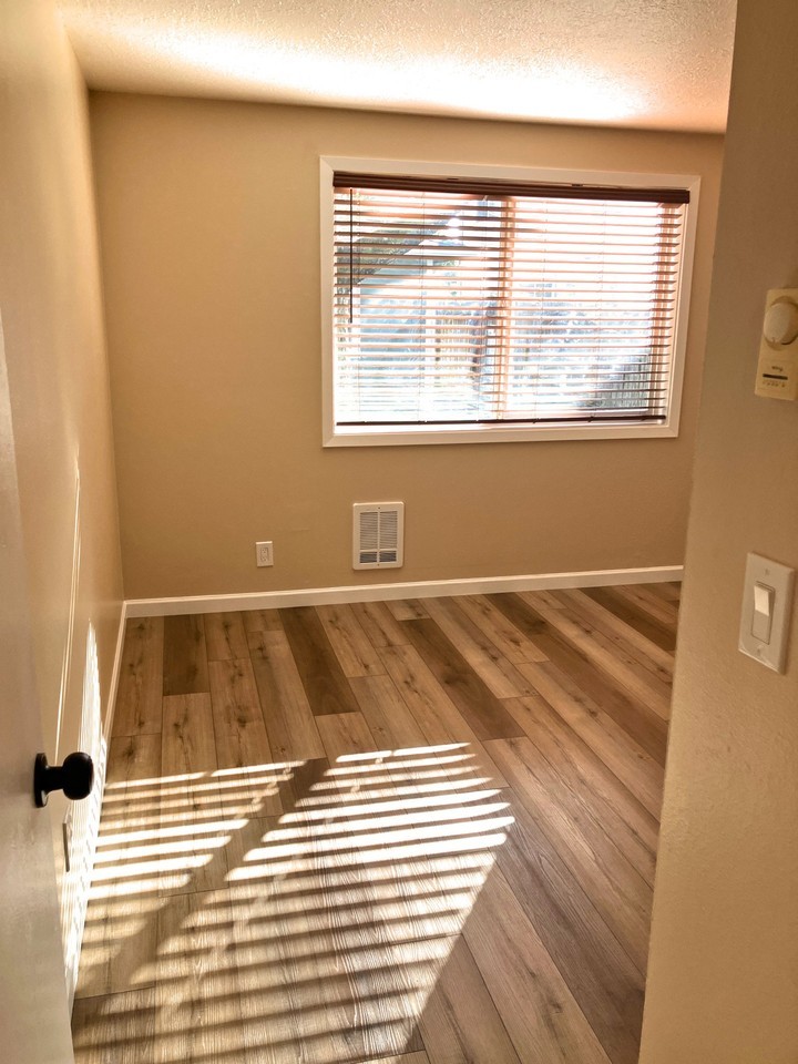 1675 22nd St #3 - Photo 7 of 8