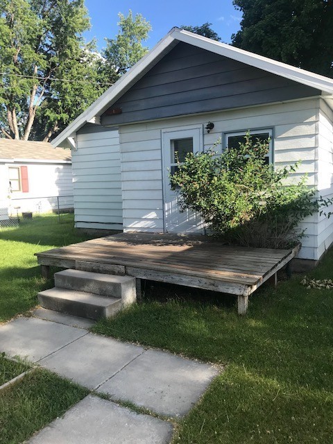 1714 Sherwood St - Photo 5 of 12
