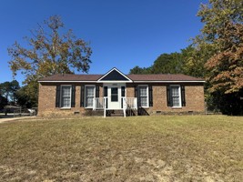 featured image of 2908 Peacock St