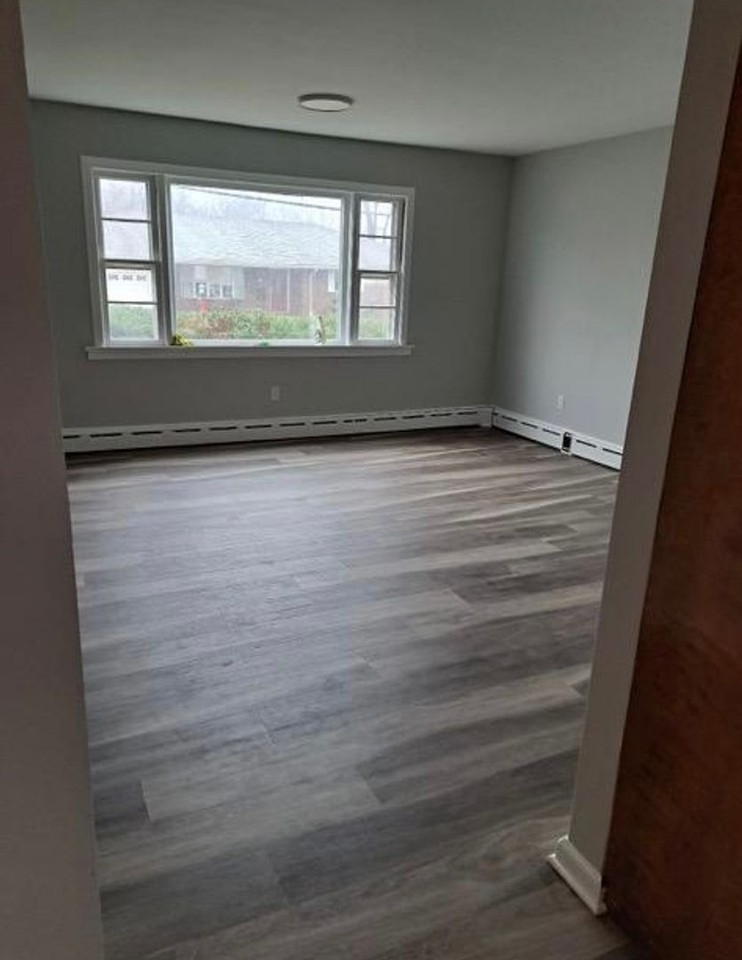 41 Reid St - Photo 3 of 29