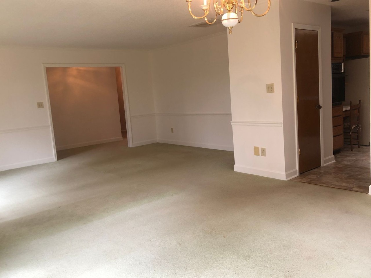 9800 Shopton Rd W - Photo 7 of 18