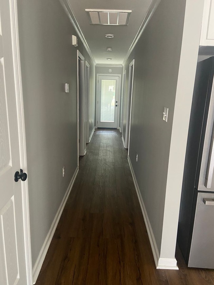 2579 Marathon Dr - Photo 6 of 11