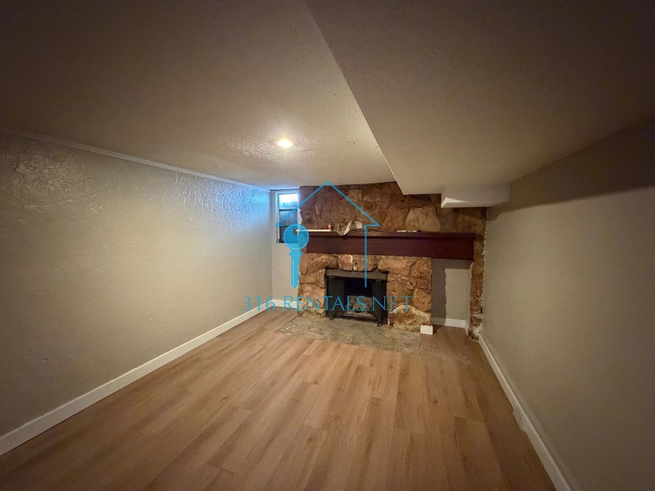 820 N Dellrose Ave - Photo 6 of 7