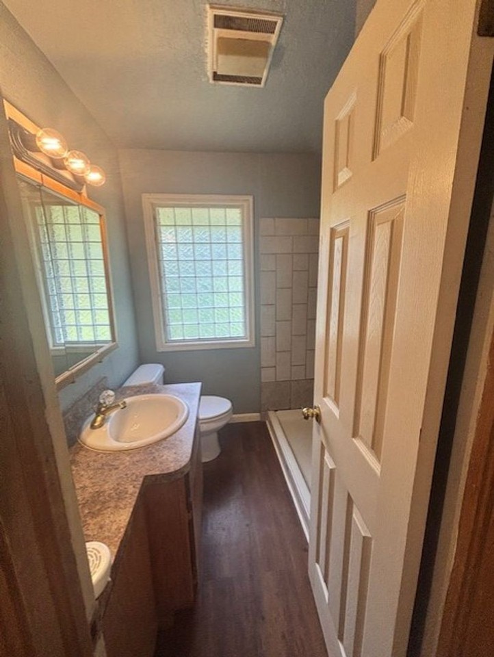 1412 Garfield Ave - Photo 7 of 7