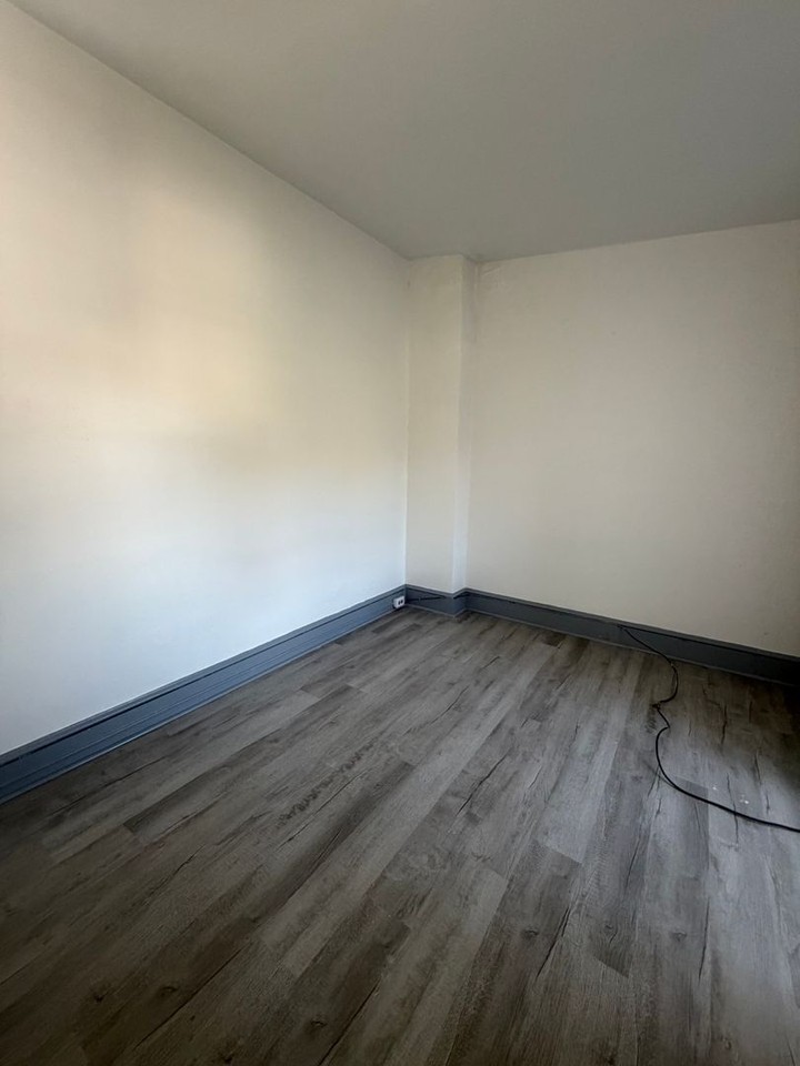 31 N Broad St - Photo 7 of 24