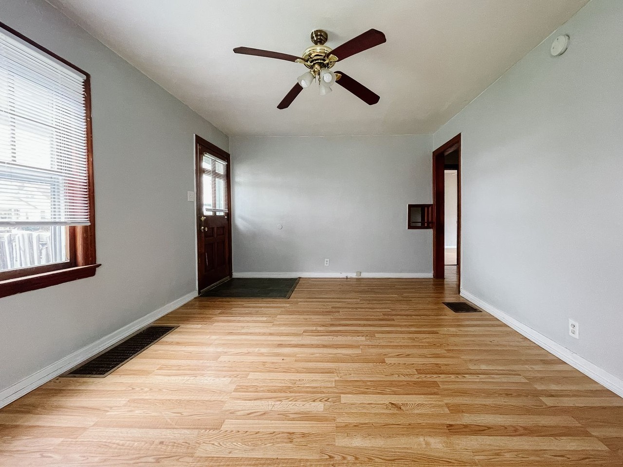 2208 S Ebright St - Photo 7 of 17