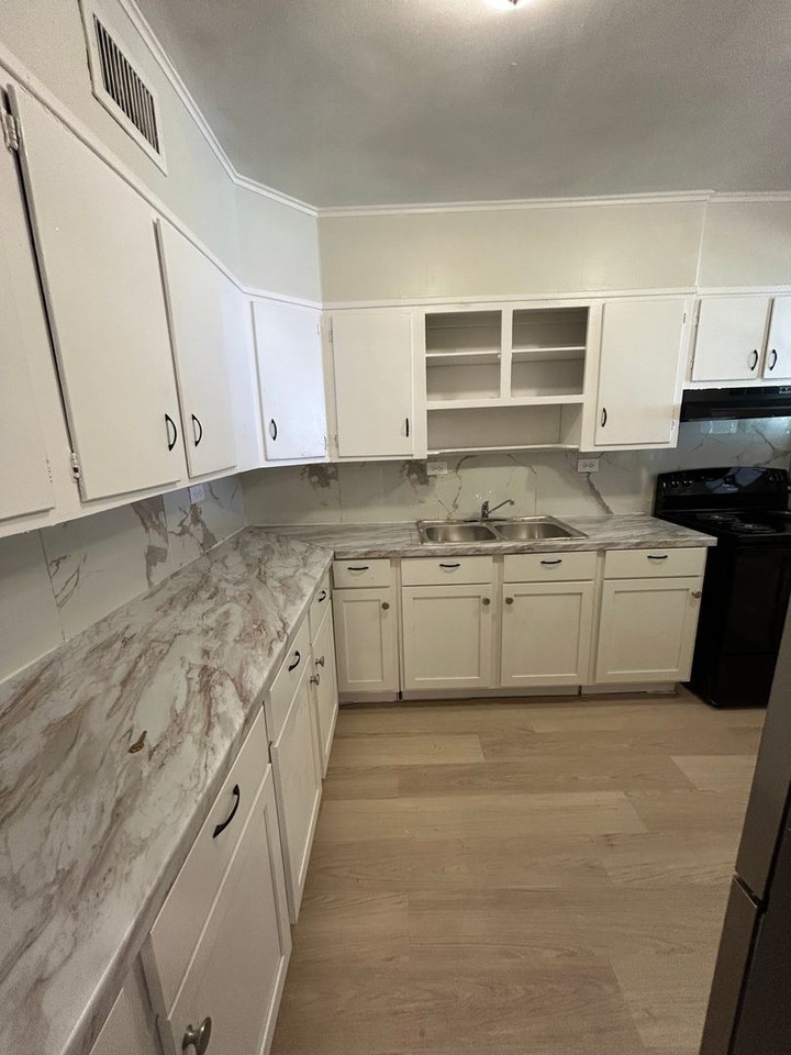 1523 Malone Dr - Photo 4 of 11