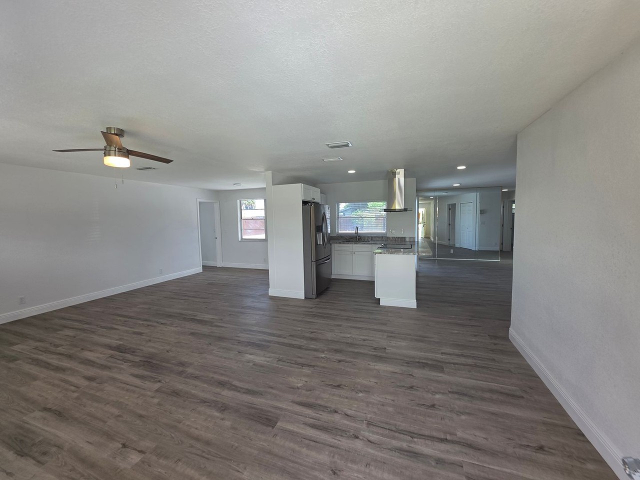 1317 Margina Ave - Photo 3 of 50