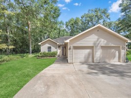 featured image of 19666 Village Forest Dr