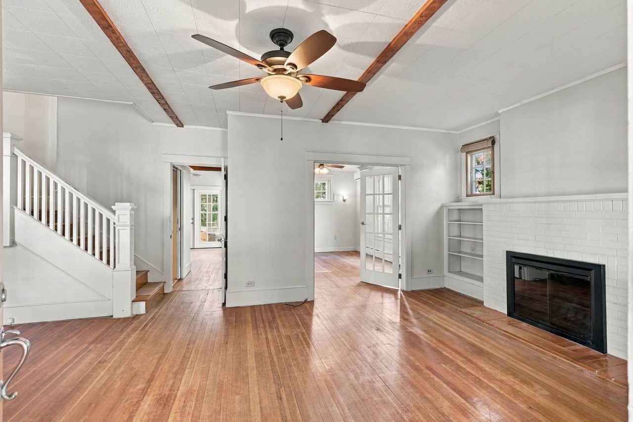 28 W Lemon St - Photo 2 of 39