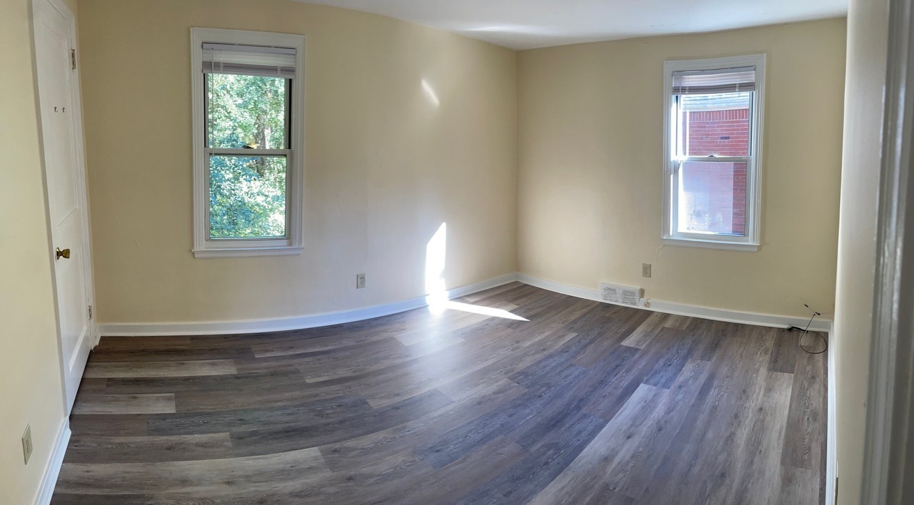 211 Burdine Ave #2ndFL - Photo 6 of 12