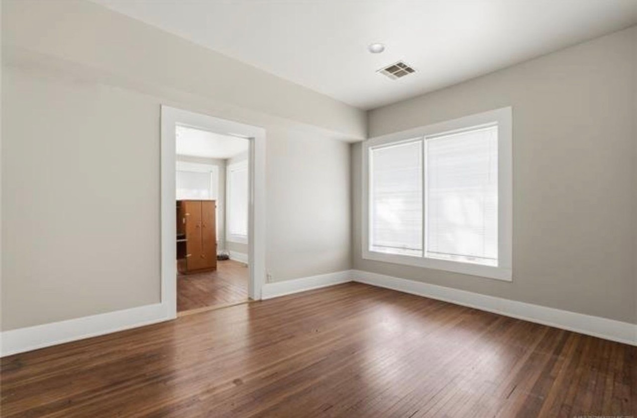 1207 S Carson Ave - Photo 4 of 8
