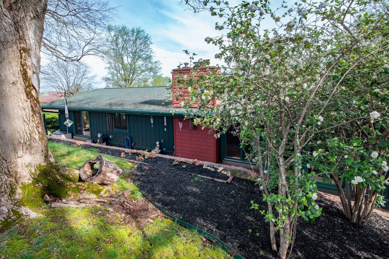 812 Burgandy Ct - Photo 6 of 50