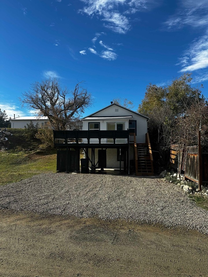 818 S Rodney St - Photo 2 of 16