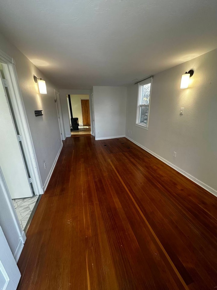 818 S Rodney St - Photo 7 of 16