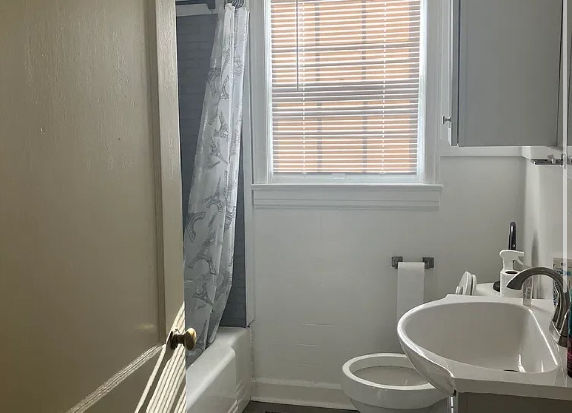 718 Dupont Cir Sw - Photo 2 of 5