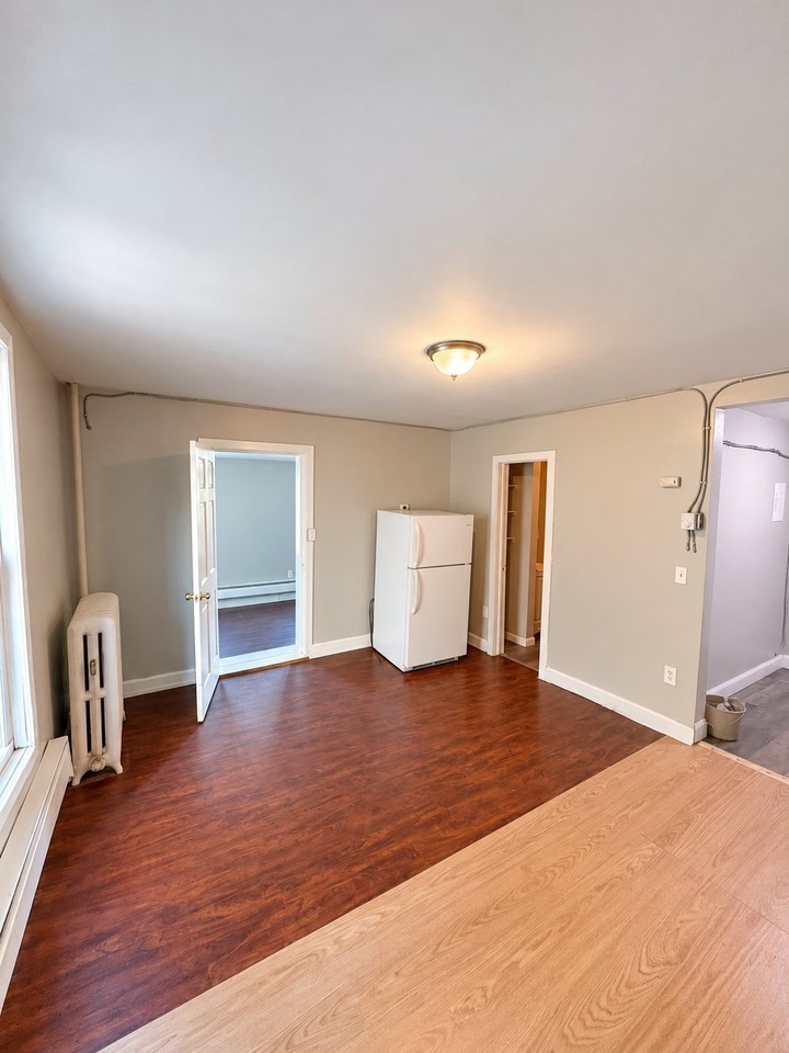 65 S Hamilton St #2 - Photo 4 of 9