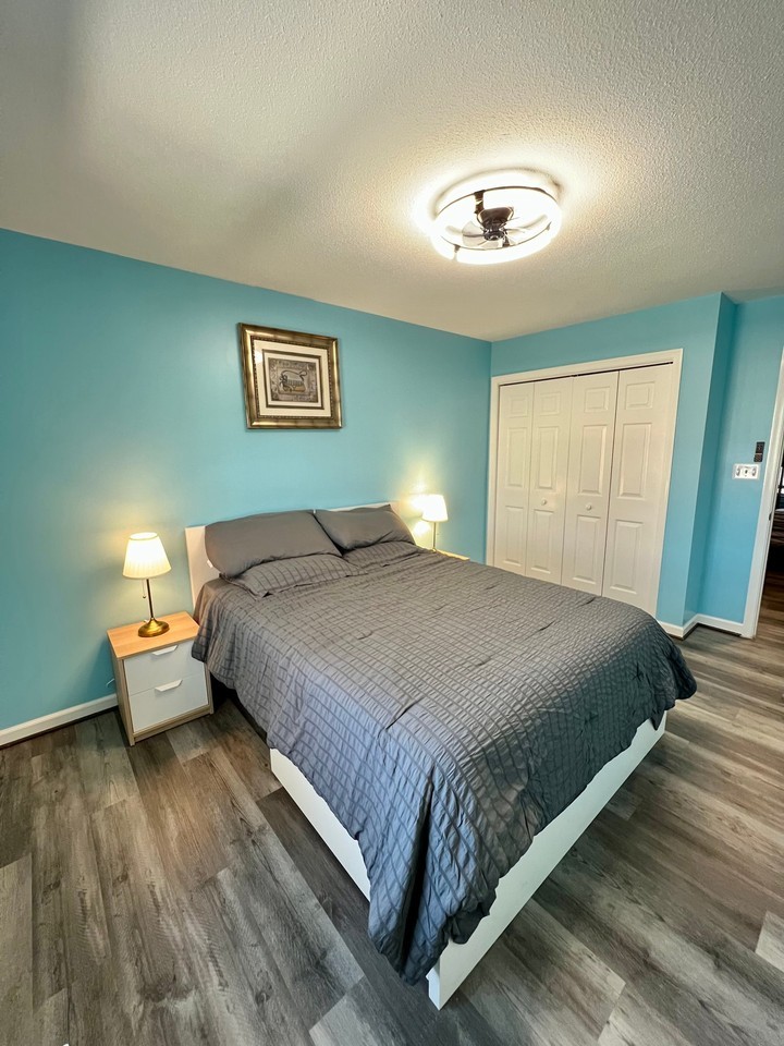 155 Captains Quarters Rd #B - Photo 4 of 11