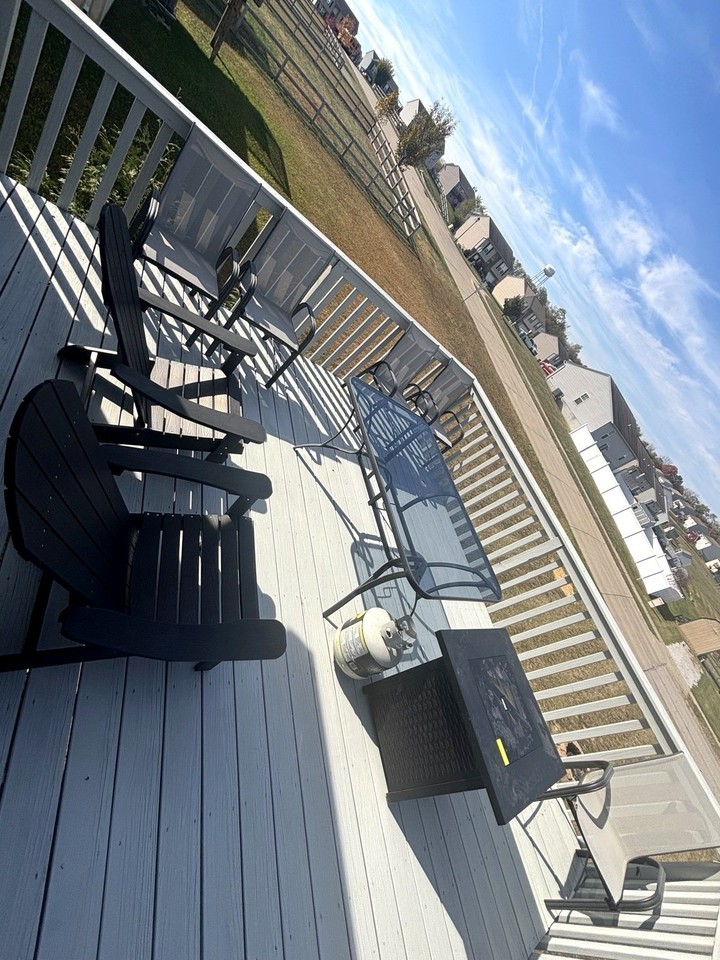 1133 Gemstone Pointe Dr - Photo 4 of 19