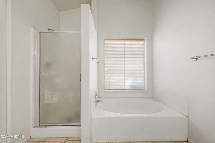 6657 N 77th Dr - Photo 3 of 19