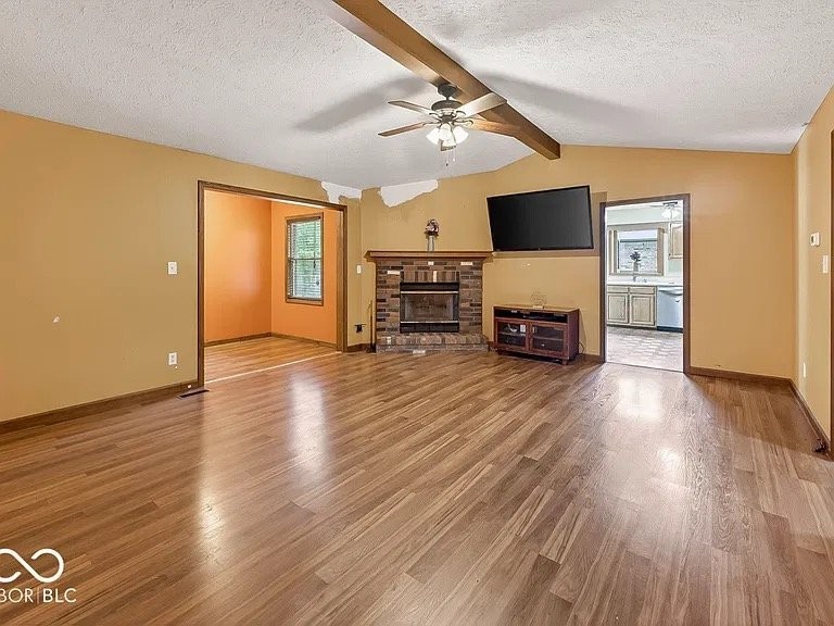 3526 Wild Ivy Dr - Photo 2 of 9