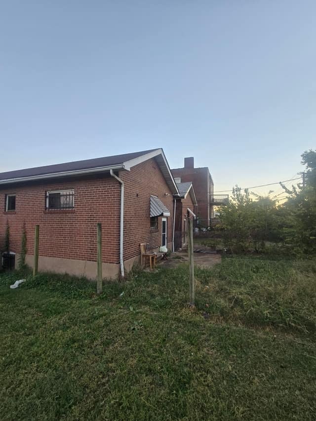 4323 Obear Ave - Photo 3 of 20