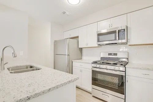 675 Utoy Cir Sw - Photo 4 of 15