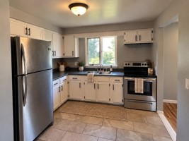 featured image of 20 Lion St #2