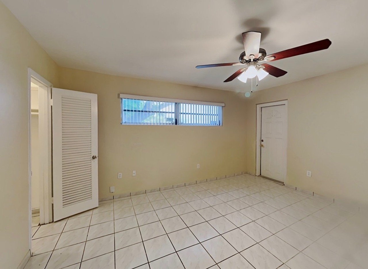 11125 Sw 173rd Ter #1 - Photo 4 of 9