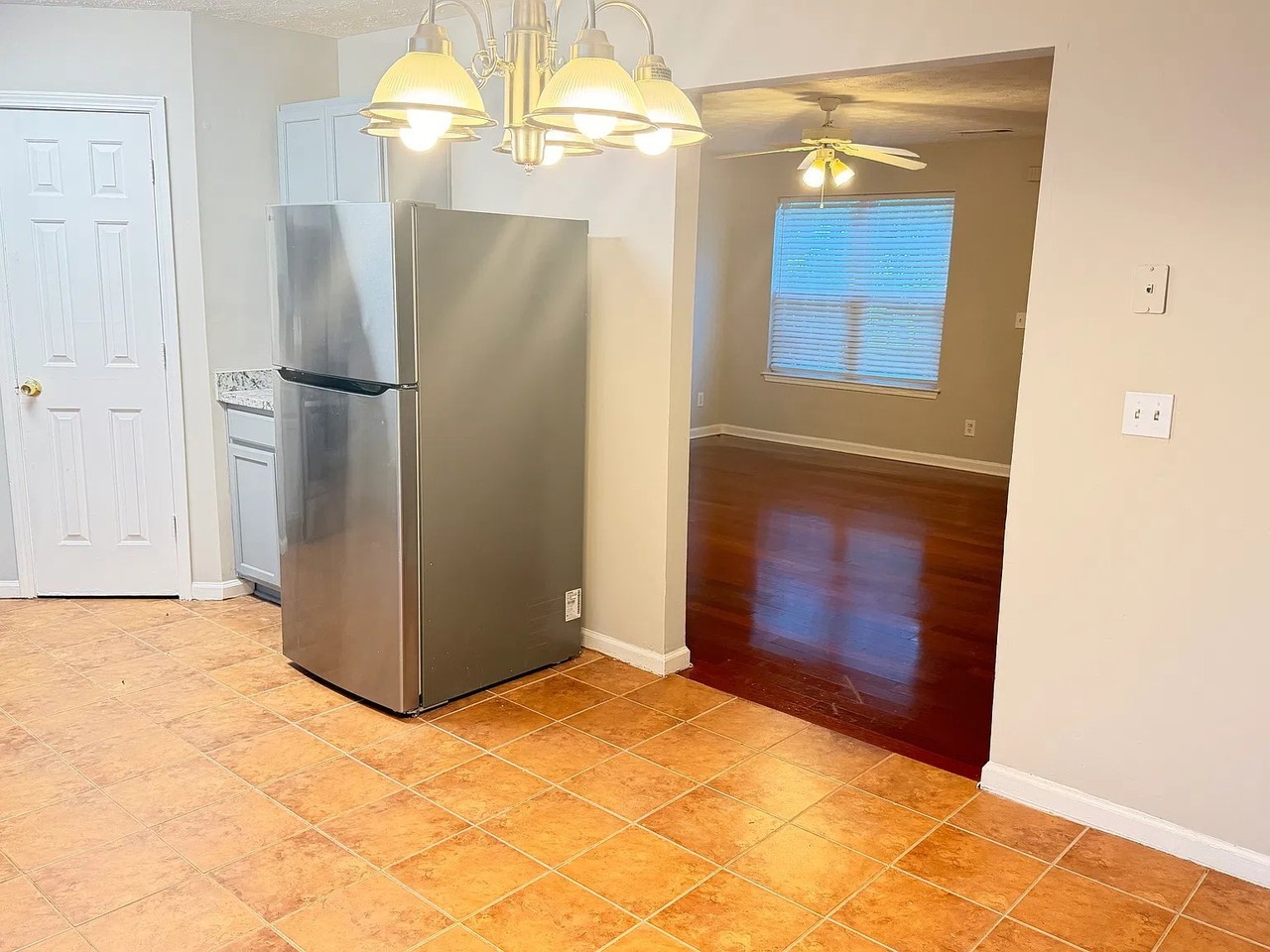 305 Springhaven Rd - Photo 7 of 19
