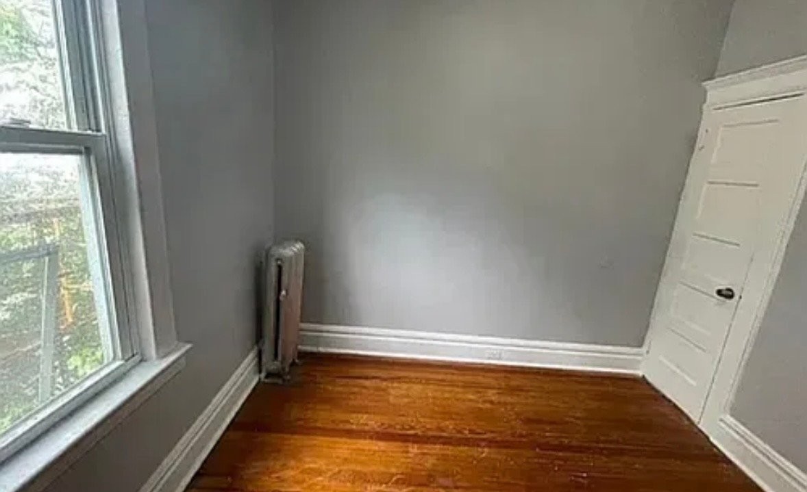 21 Vail St #3R - Photo 4 of 8