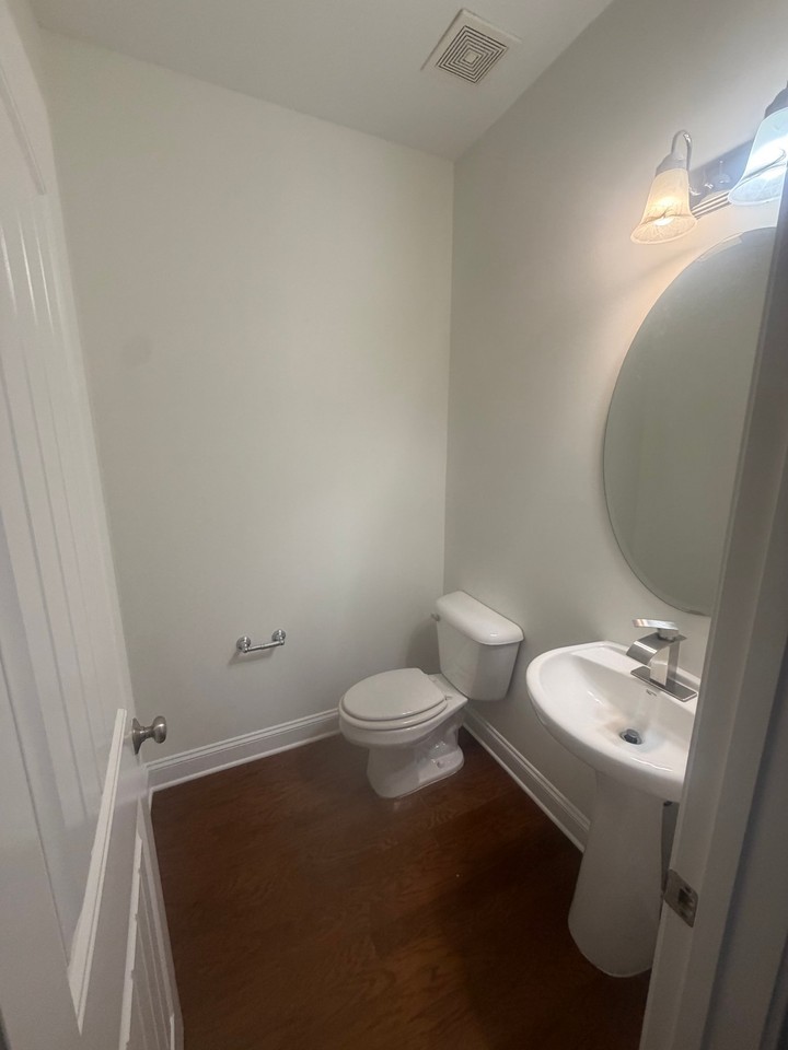 5321 Orabelle Ct - Photo 5 of 20