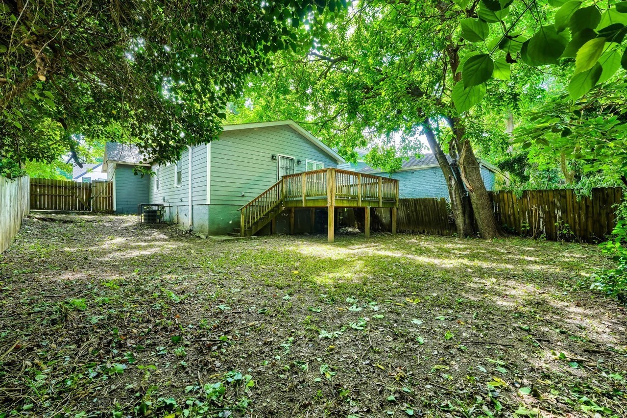 908 Mcdaniel St Sw - Photo 7 of 18