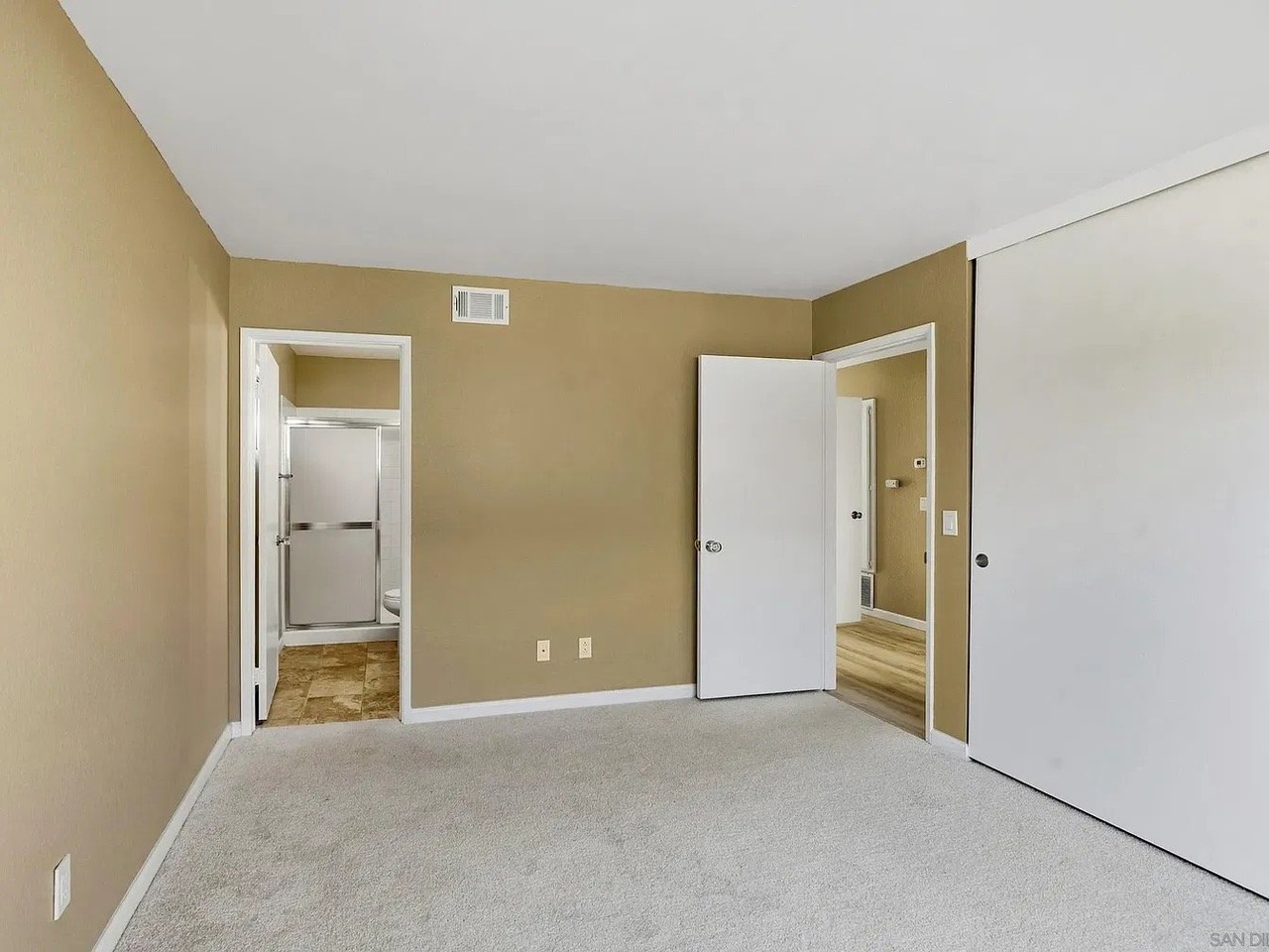 7427 Kamwood St - Photo 7 of 20