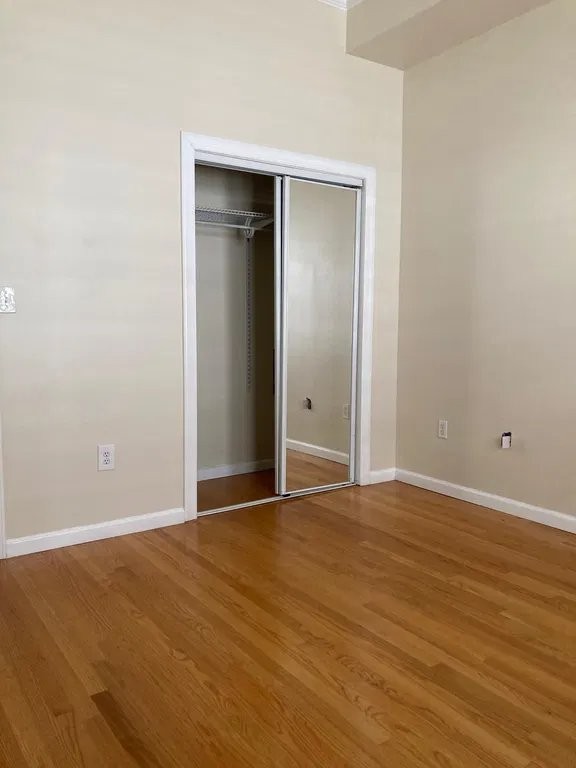 52 Franklin St - Photo 5 of 14